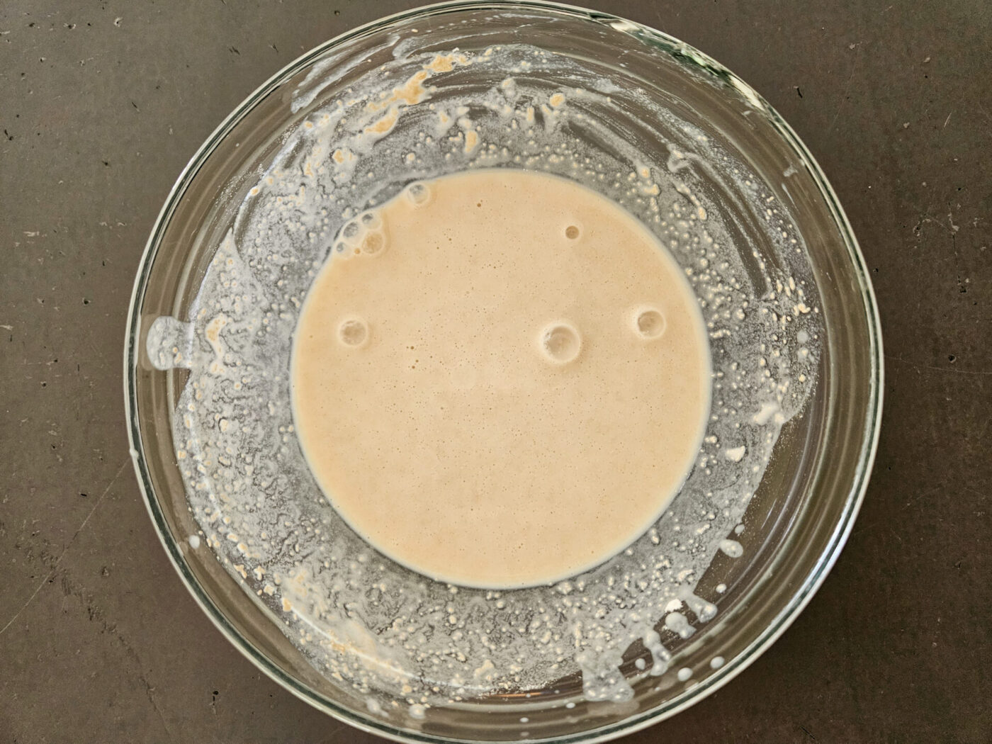 Pagáče (Pagache) with Cracklings - Leaven