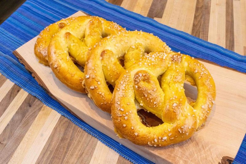 Czech Soft Pretzel Preclík Recipe
